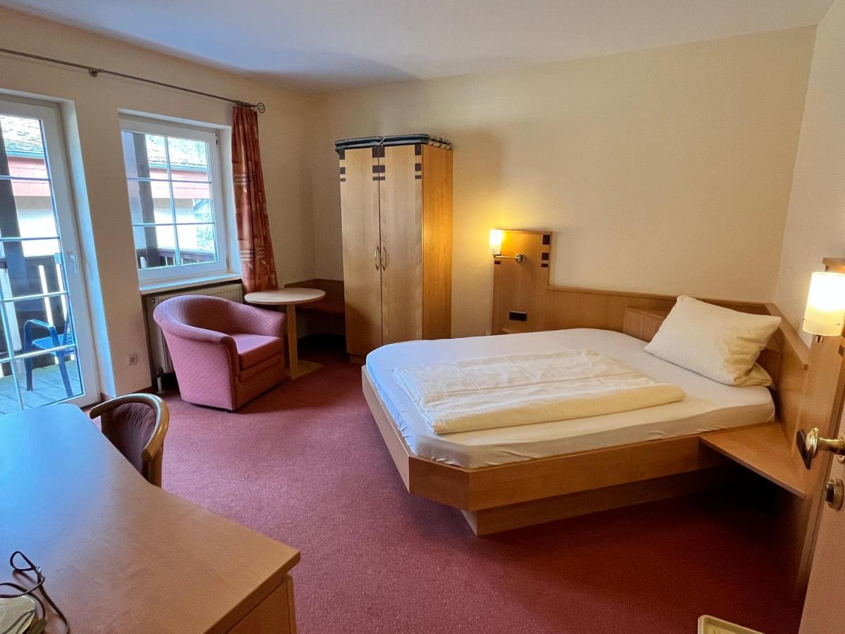 Bb Haus Neugebauer Garni Hotel Geisenheim Bagian luar foto