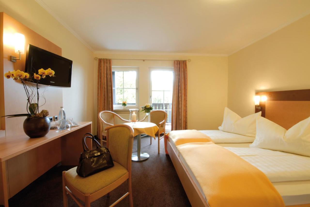 Bb Haus Neugebauer Garni Hotel Geisenheim Ruang foto